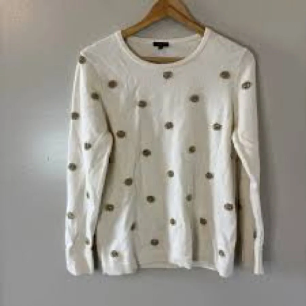 EUC Talbots Cream Sweater with Silver,Shiny Polka Dot w/Long Sleeves Scoop Neck - Picture 9 of 11